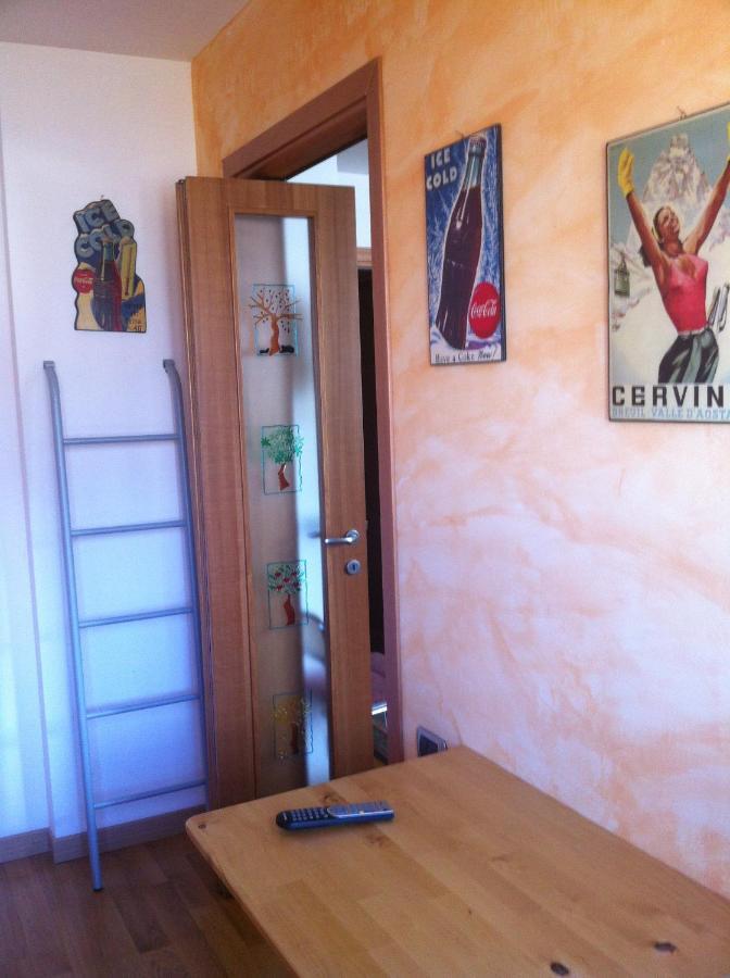 Torre Dell'Orologio Apartment Sestriere Luaran gambar
